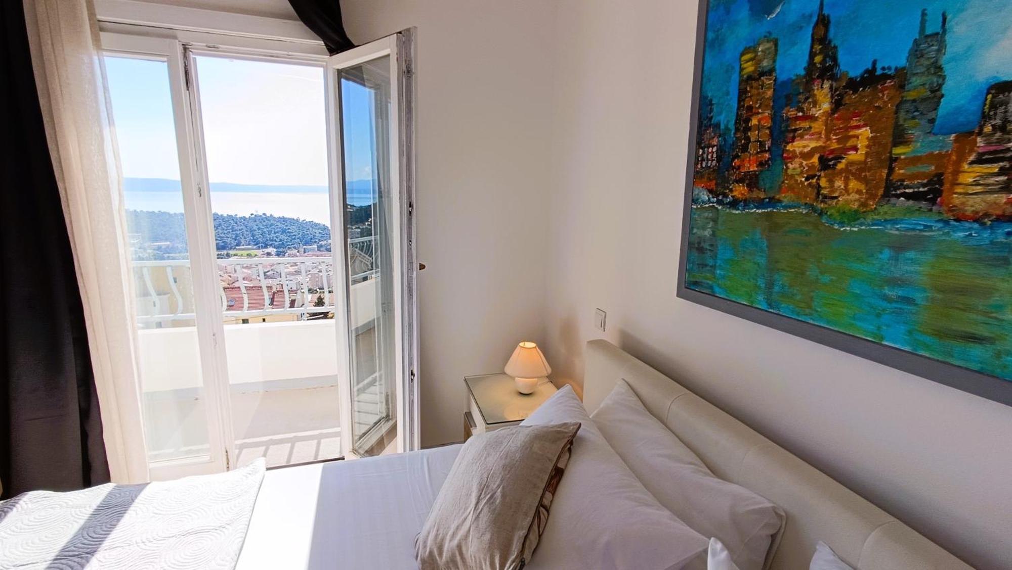 Apartments Ella Makarska Bagian luar foto