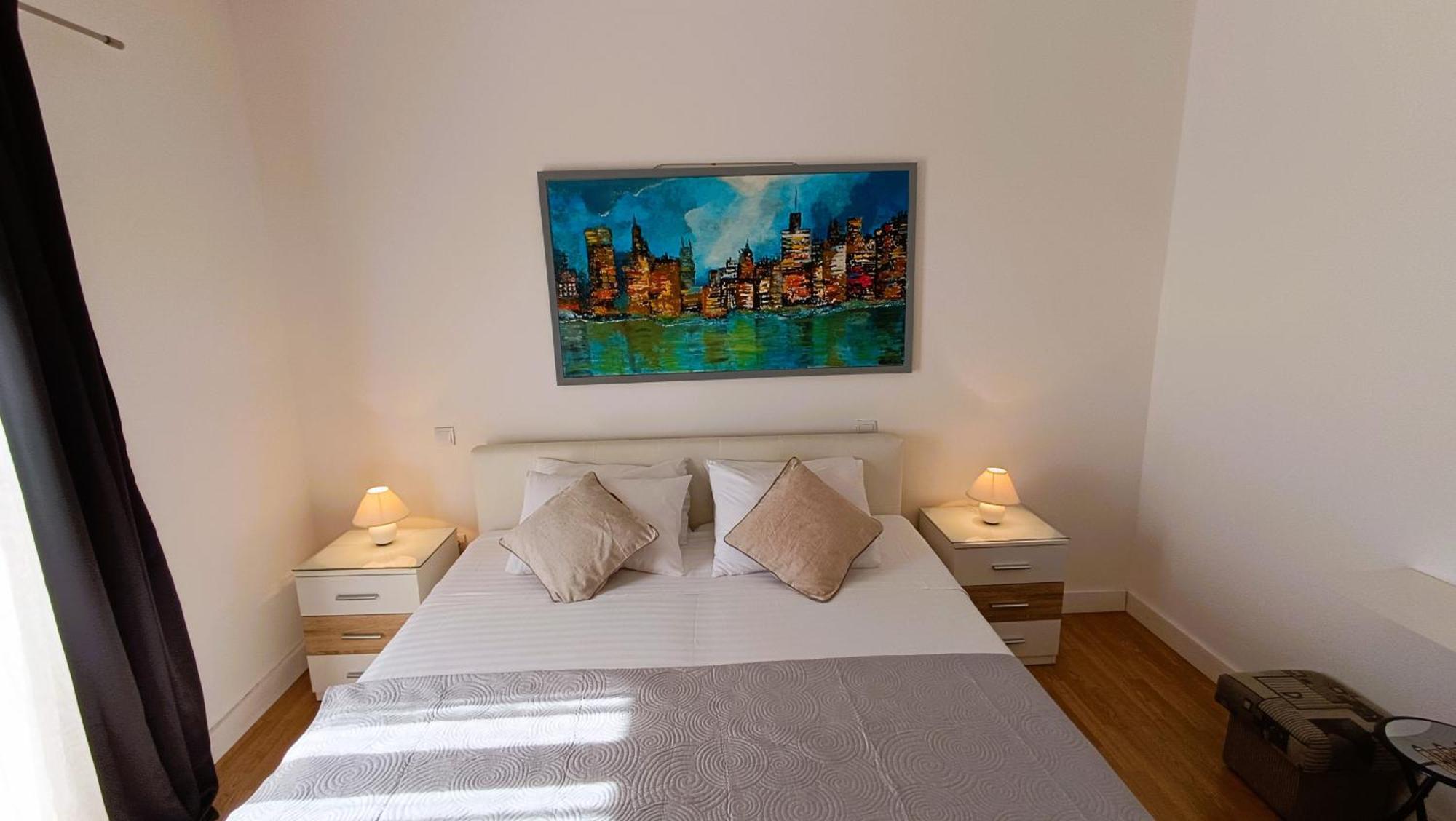 Apartments Ella Makarska Bagian luar foto