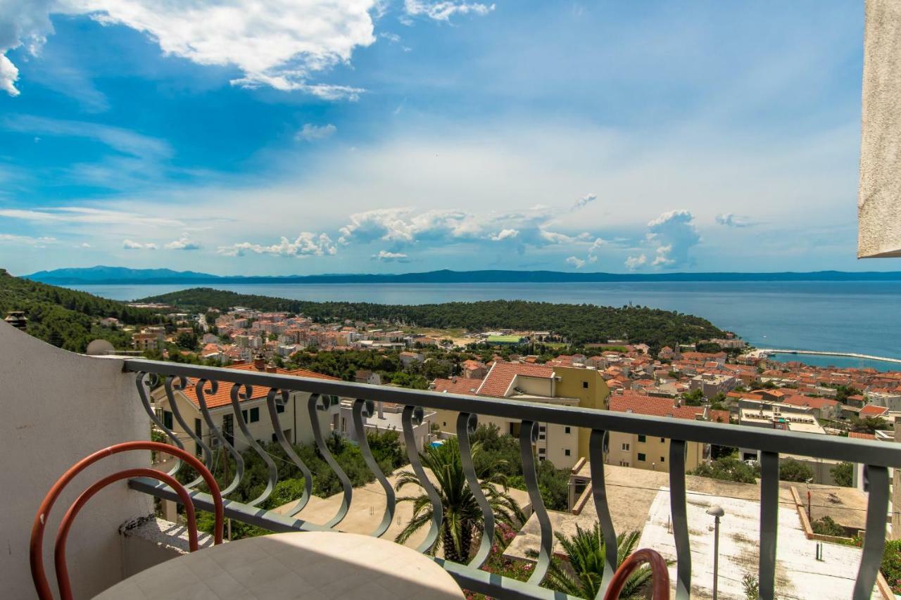 Apartments Ella Makarska Bagian luar foto